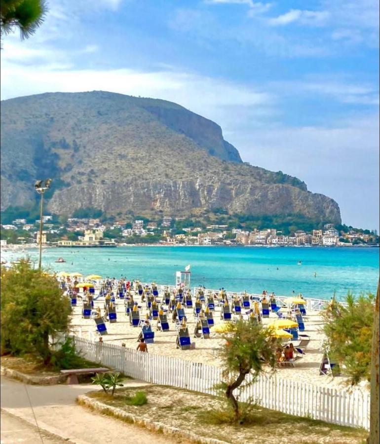 Mondello Valdesi Apartment Palermo Exterior foto